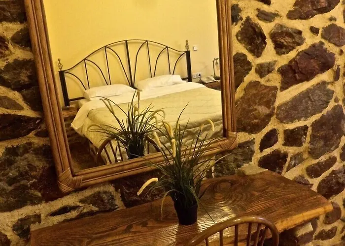 Loggas Hotel 3*